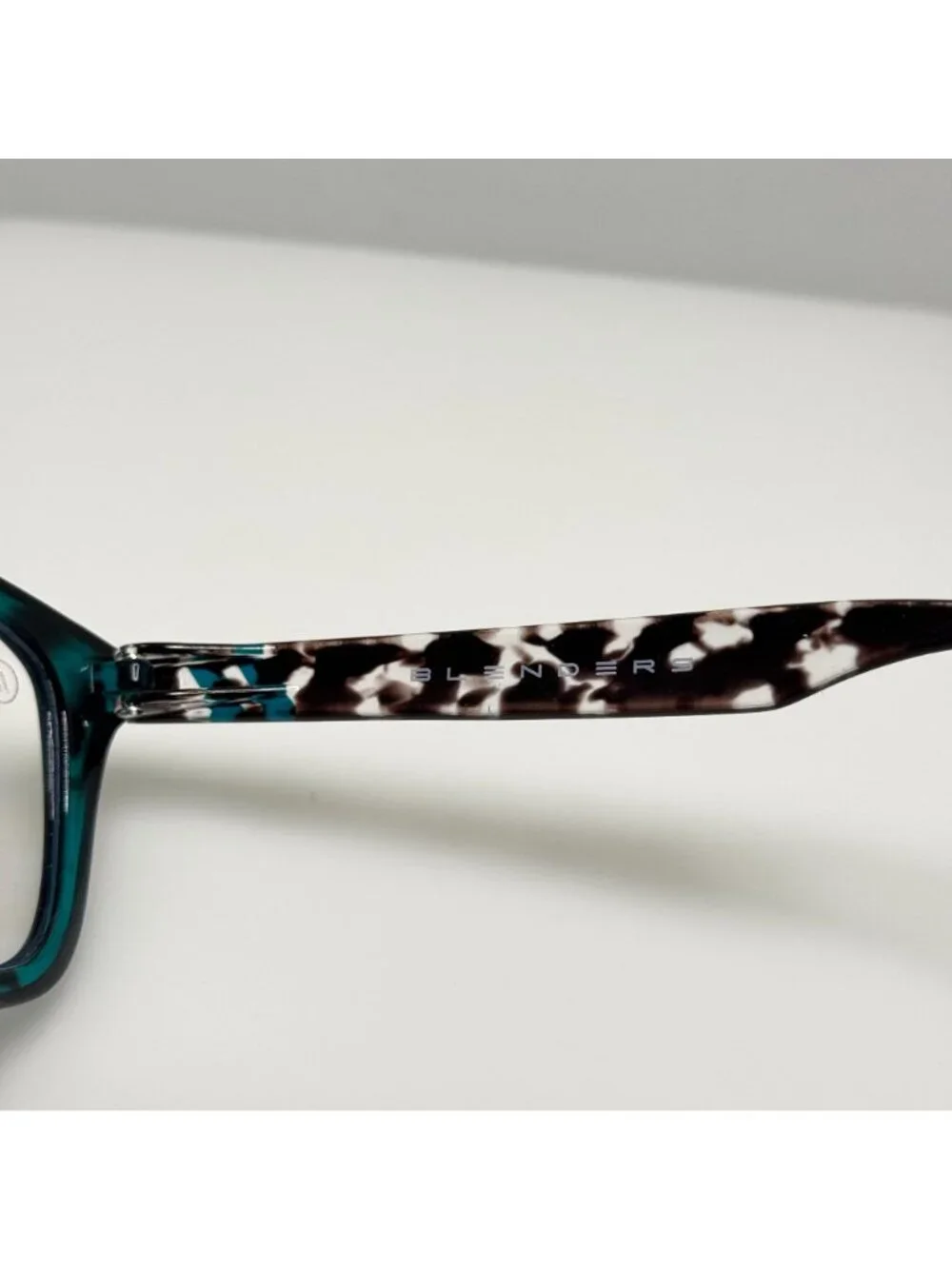 Blenders Data Daze Blue Light Glasses